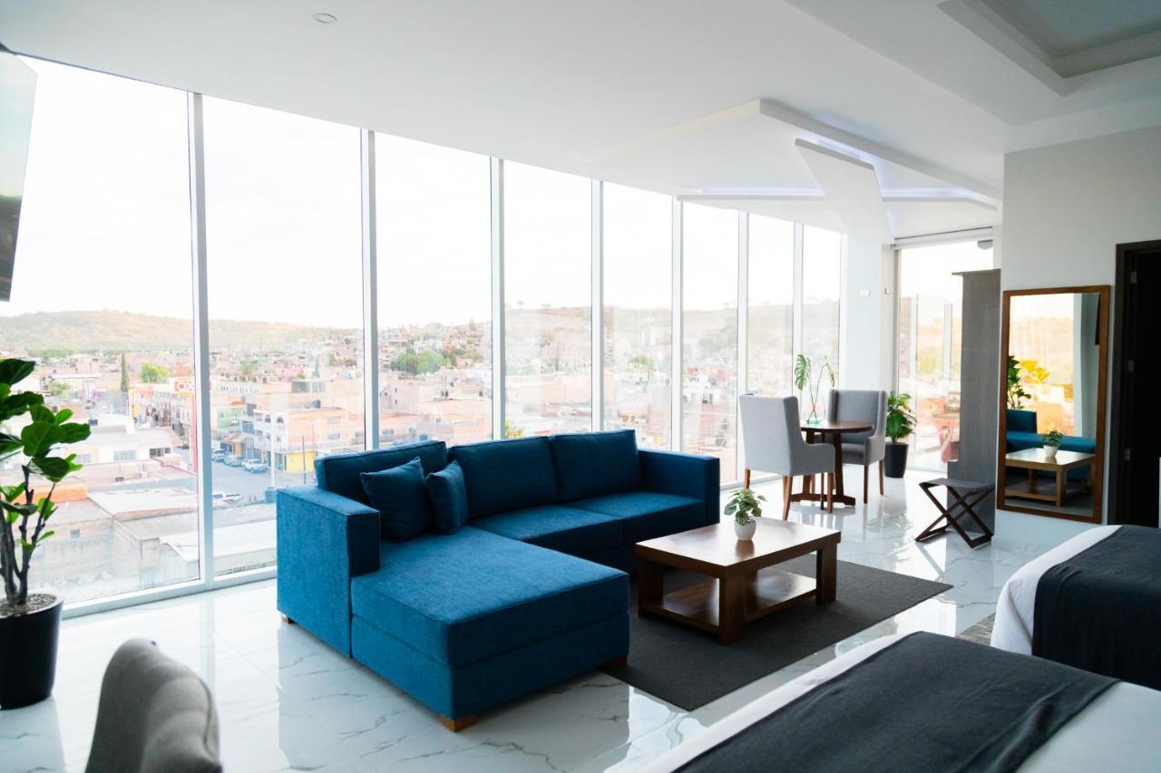 Jalostotitlan Hotel Gralta מראה חיצוני תמונה
