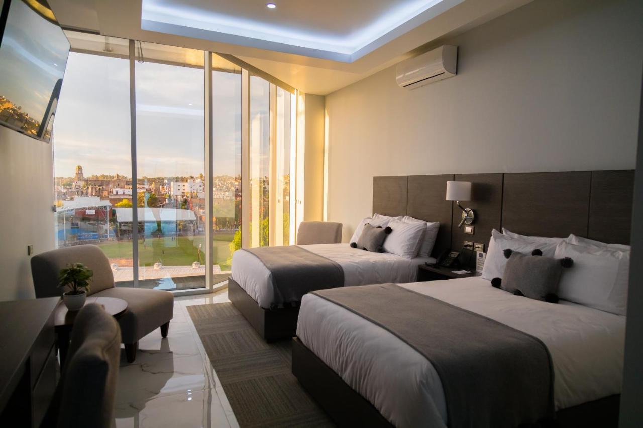 Jalostotitlan Hotel Gralta מראה חיצוני תמונה