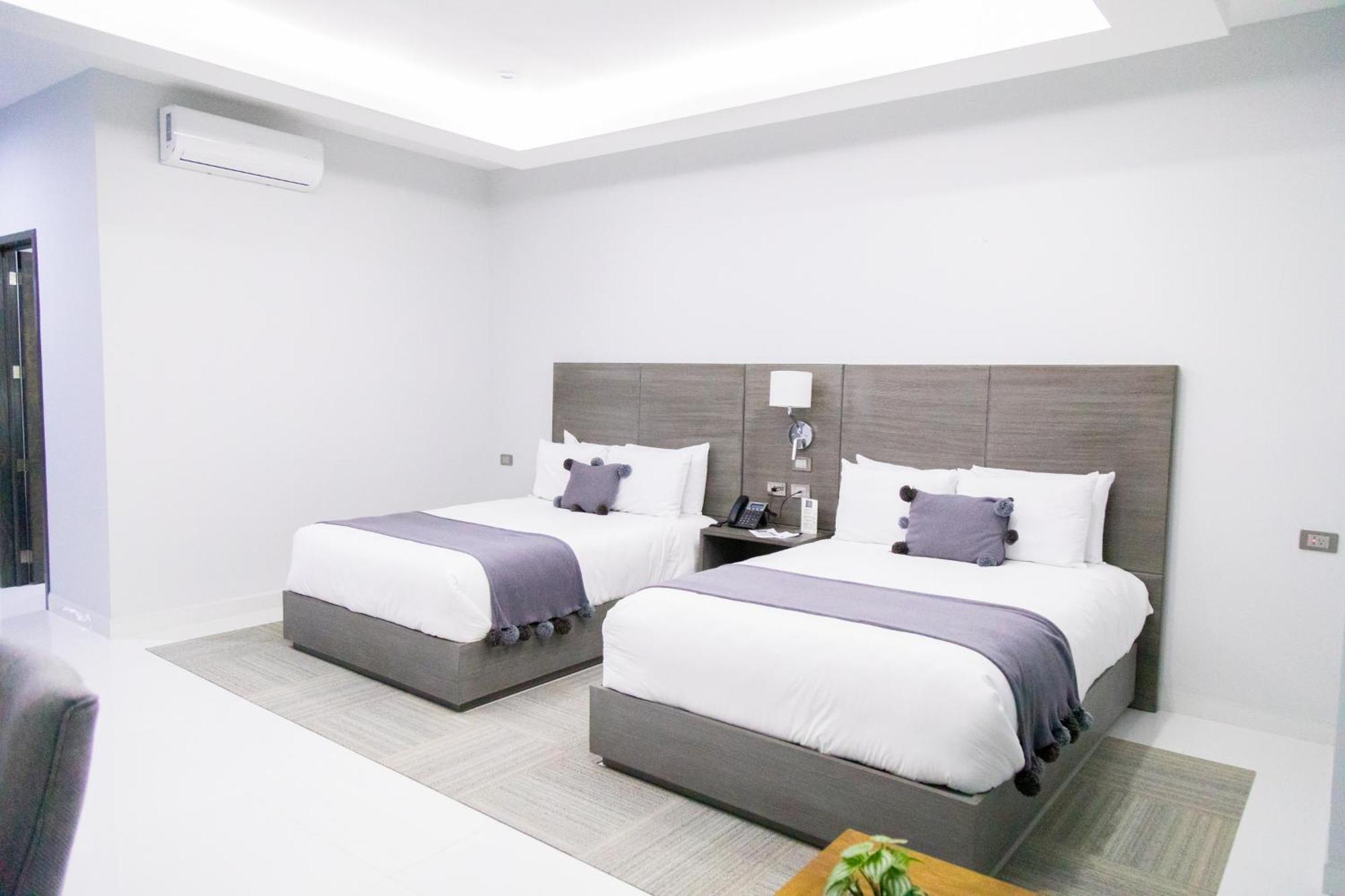 Jalostotitlan Hotel Gralta מראה חיצוני תמונה